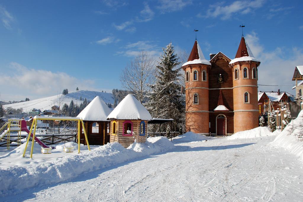 Castle Belvedere Aparthotel Bukovel Exterior photo