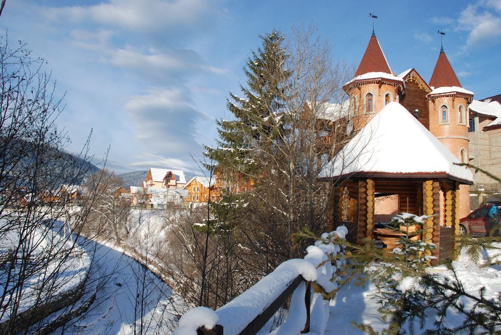 Castle Belvedere Aparthotel Bukovel Exterior photo