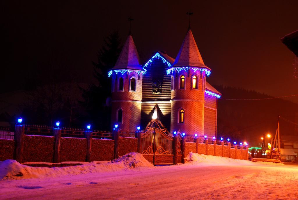 Castle Belvedere Aparthotel Bukovel Exterior photo